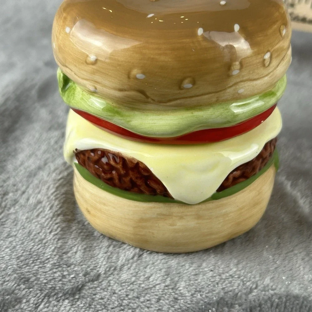 Pier 1 Imports Cheeseburger Deluxe Salt & Pepper Shakers Ceramic Stacking Kitsch